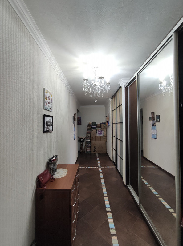3 х комн квартира на Орбитальная улица
, 75 кв метров в Ростове - фото 14