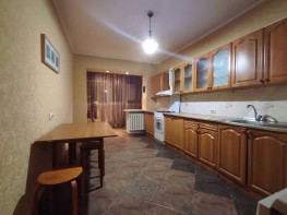 3 х комн квартира на Думенко улица
, 82 кв метров в Ростове - фото 7 трехкомнатная квартира на Думенко улица
, 82 кв метра в Ростове - фото 7