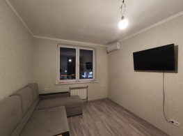 1 комнатная квартира на Орбитальная улица
, 40.2 кв метра в Ростове на Дону 1к квартира на Орбитальная улица
, 40.2 кв метров в Ростове