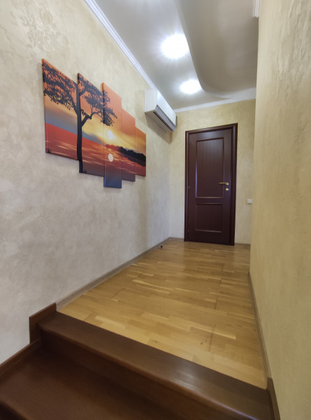 3 комнатная квартира на Хибинский переулок
, 106 метров в Ростове на Дону - фото 11