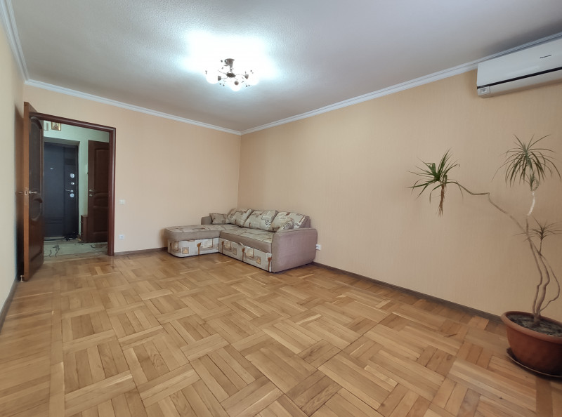 1 комнатная квартира на Королёва проспект
, 40 метров в Ростове - фото 7